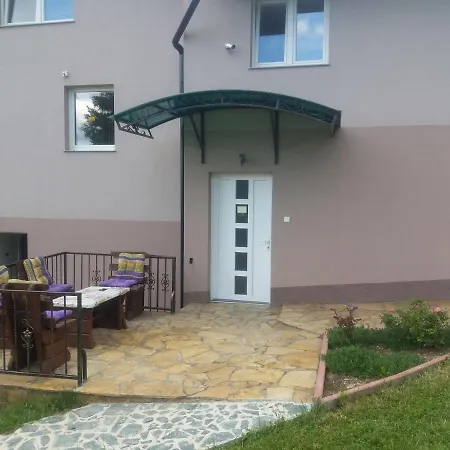 Hil * Rakovica